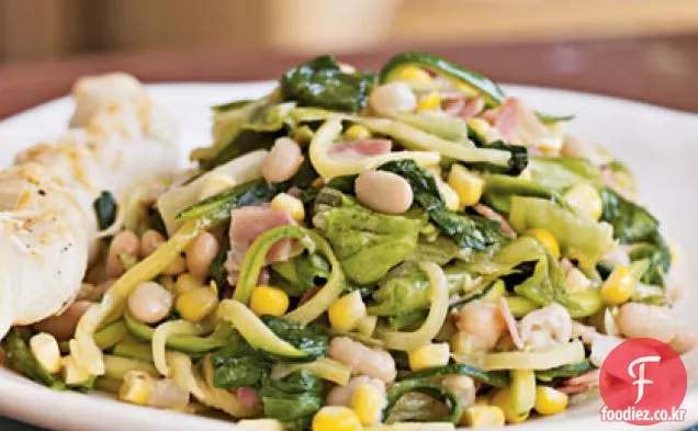 Sautéed Escarole,옥수수,백색 콩 샐러드
