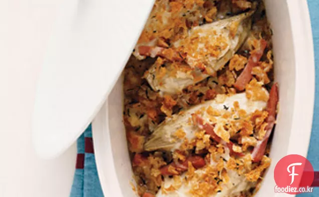 그뤼 에르와 꽃 상추와 햄