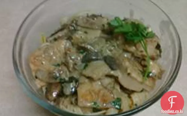 크림 치킨 마르 살라 페투치니