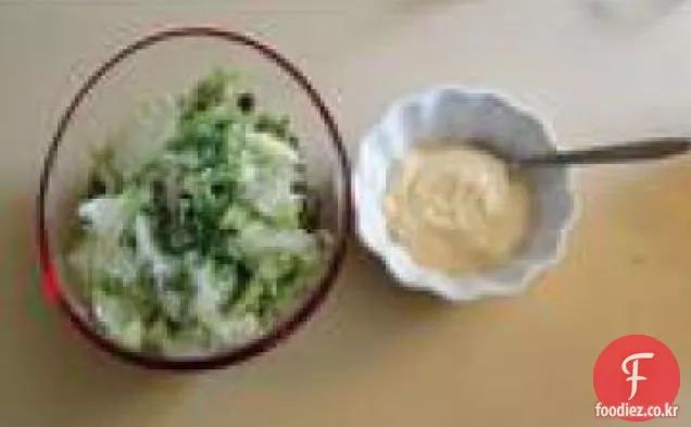크림 겨자 드레싱